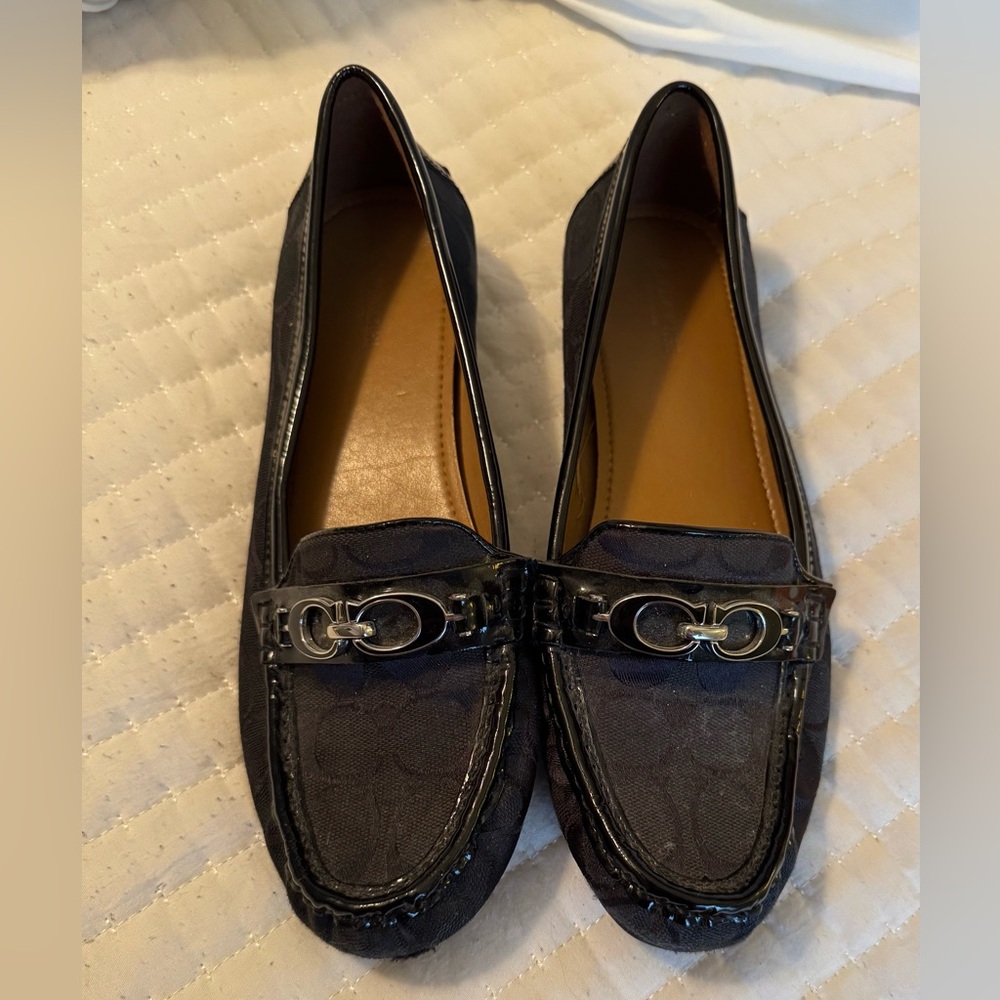 Women's Black Leather-Trim Loafers